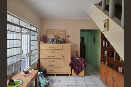 Casa à venda com 226m², 8 quartos e 2 vagasSala 2