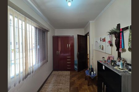 Casa à venda com 226m², 8 quartos e 2 vagasQuarto 04