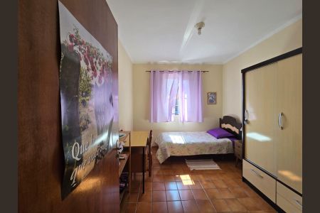 Casa à venda com 226m², 8 quartos e 2 vagasQuarto 08