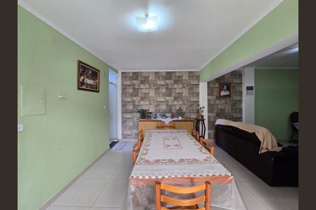 Casa à venda com 226m², 8 quartos e 2 vagasArea Gourmet 