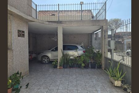 Casa à venda com 226m², 8 quartos e 2 vagasGaragem 