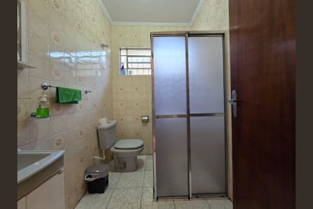 Casa à venda com 226m², 8 quartos e 2 vagasBanheiro Social 03