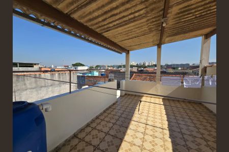 Casa à venda com 226m², 8 quartos e 2 vagasVaranda 01