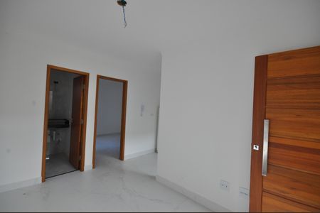 Sala  de apartamento para alugar com 1 quarto, 35m² em Jardim Jacana, São Paulo
