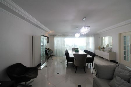 Casa à venda com 4 quartos, 520m² em Vila Albertina, São Paulo