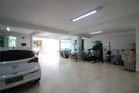Casa à venda com 520m², 4 quartos e 6 vagas