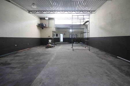 Casa para alugar com 250m², 3 quartos e 10 vagas
