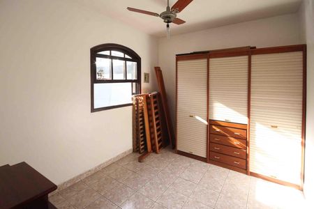 Casa para alugar com 250m², 3 quartos e 10 vagas
