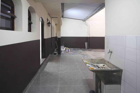 Casa para alugar com 250m², 3 quartos e 10 vagas