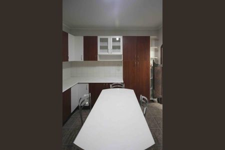 Casa para alugar com 250m², 3 quartos e 10 vagas