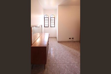 Casa para alugar com 250m², 3 quartos e 10 vagas