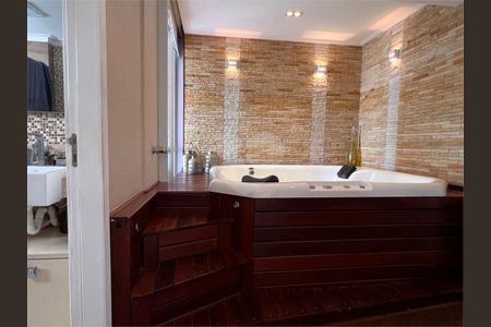 Apartamento à venda com 3 quartos, 195m² em Santana, São Paulo