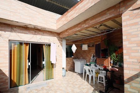 Casa para alugar com 100m², 3 quartos e sem vaga Casa para alugar com 100m², 3 quartos e sem vagaChurrasqueira / Área de Serviço