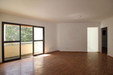 Sala  de apartamento para alugar com 3 quartos, 80m² em Jardim Maria Rosa, Taboão da Serra