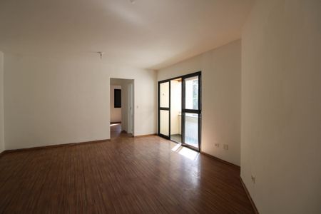 Sala  de apartamento para alugar com 3 quartos, 80m² em Jardim Maria Rosa, Taboão da Serra
