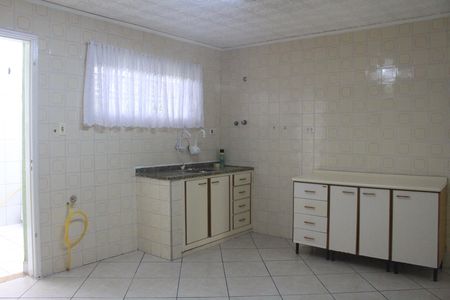 Casa para alugar com 165m², 3 quartos e 2 vagasCozinha