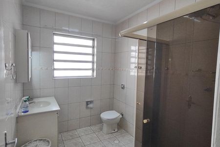 Casa para alugar com 165m², 3 quartos e 2 vagas Casa para alugar com 165m², 3 quartos e 2 vagasBanheiro 2