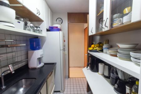 Apartamento à venda com 65m², 3 quartos e 1 vagaCozinha