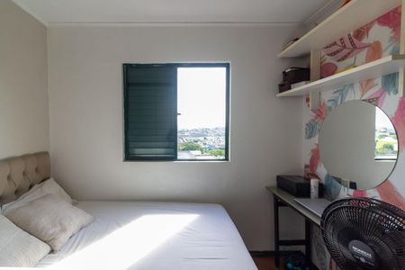 Apartamento à venda com 65m², 3 quartos e 1 vagaQuarto 2