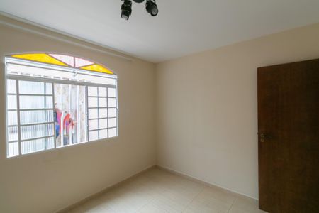 Casa para alugar com 180m², 3 quartos e 3 vagas