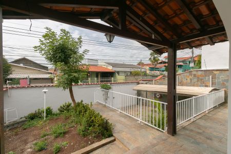 Casa para alugar com 180m², 3 quartos e 3 vagas