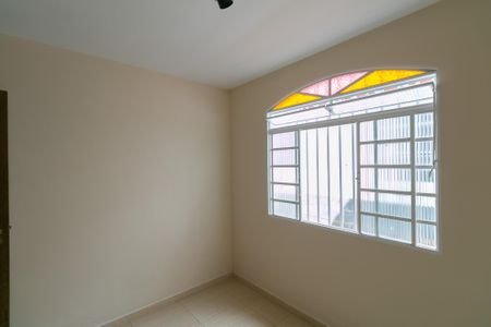 Casa para alugar com 180m², 3 quartos e 3 vagas