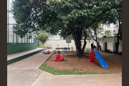 Apartamento para alugar com 93m², 3 quartos e sem vaga Apartamento para alugar com 93m², 3 quartos e sem vagaÁrea comum - Playground