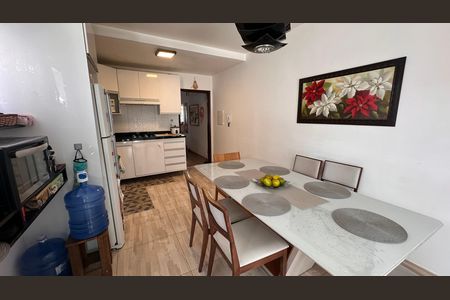 Casa à venda com 135m², 3 quartos e 2 vagas