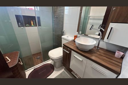 Casa à venda com 135m², 3 quartos e 2 vagas