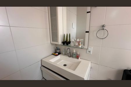 Casa à venda com 135m², 3 quartos e 2 vagas