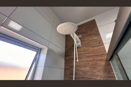 Casa à venda com 135m², 3 quartos e 2 vagas