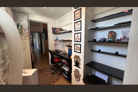 Casa à venda com 135m², 3 quartos e 2 vagas