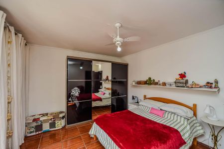 Suíte 1 de casa à venda com 3 quartos, 240m² em Parque Santa Fé, Porto Alegre
