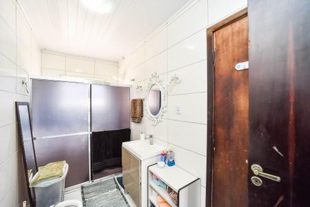 Casa à venda com 240m², 3 quartos e 2 vagas Casa à venda com 240m², 3 quartos e 2 vagasBanheiro da Suíte 1