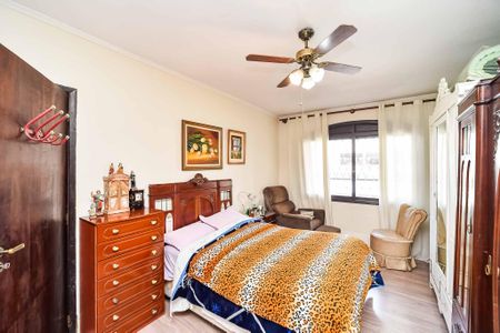 Casa à venda com 240m², 3 quartos e 2 vagas Casa à venda com 240m², 3 quartos e 2 vagasSuíte 2