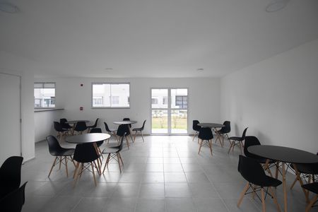 Apartamento para alugar com 32m², 2 quartos e sem vagaÁrea comum - Salão de festas