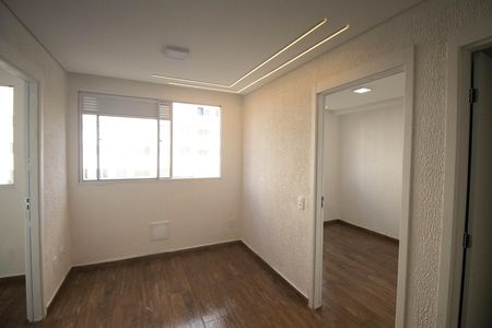 Sala  de apartamento para alugar com 2 quartos, 32m² em Parque Novo Mundo, São Paulo