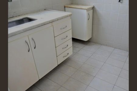 Apartamento à venda com 60m², 2 quartos e 1 vaga Apartamento à venda com 60m², 2 quartos e 1 vagaCozinha
