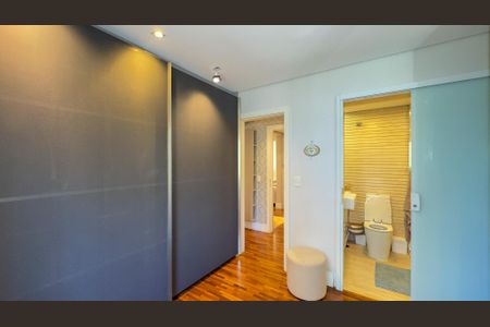Quarto Suíte de apartamento à venda com 2 quartos, 95m² em Campo Belo, São Paulo