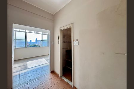 Hall de entrada de apartamento para alugar com 1 quarto, 27m² em Centro, Rio de Janeiro