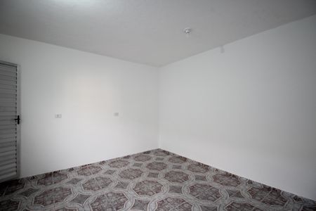Casa para alugar com 35m², 1 quarto e sem vagaKitnet - Sala e Cozinha