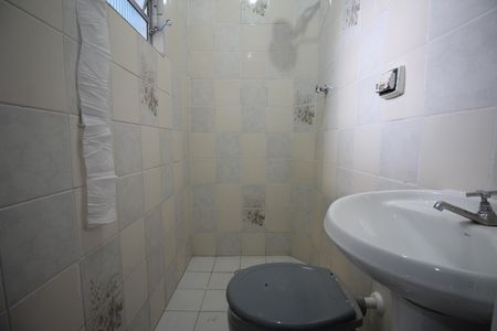 Casa para alugar com 35m², 1 quarto e sem vagaKitnet - Banheiro
