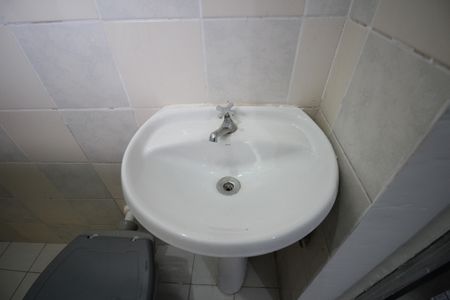 Casa para alugar com 35m², 1 quarto e sem vagaKitnet - Banheiro