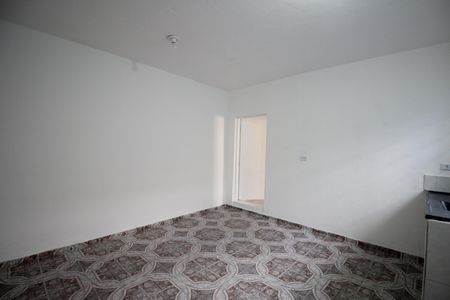 Casa para alugar com 35m², 1 quarto e sem vagaKitnet - Sala e Cozinha