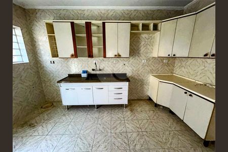 Casa à venda com 2 quartos, 158m² em Horto Florestal, São Paulo