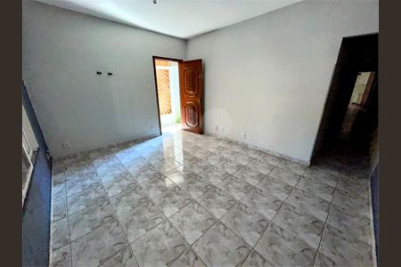 Casa à venda com 2 quartos, 158m² em Horto Florestal, São Paulo