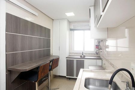 Apartamento para alugar com 240m², 2 quartos e 1 vagaCozinha