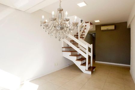 Apartamento à venda com 2 quartos, 240m² em Floresta, Porto Alegre