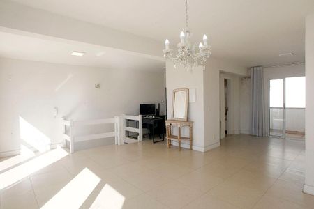 Sala 2 de apartamento à venda com 2 quartos, 240m² em Floresta, Porto Alegre