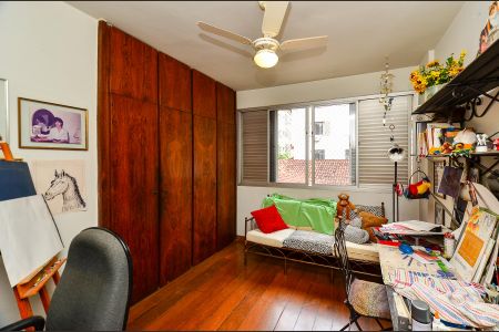 Apartamento à venda com 168m², 4 quartos e 2 vagas Apartamento à venda com 168m², 4 quartos e 2 vagasQuarto 3